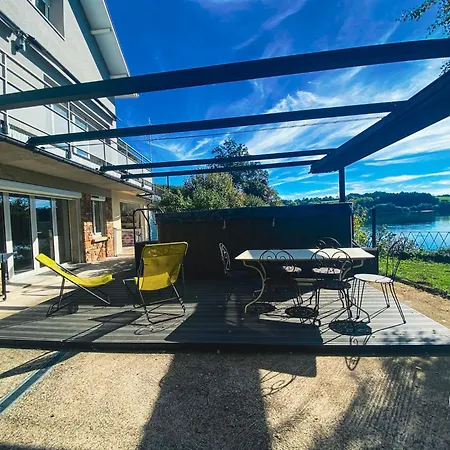 Дом отдыха De La Anse Sur Pareloup